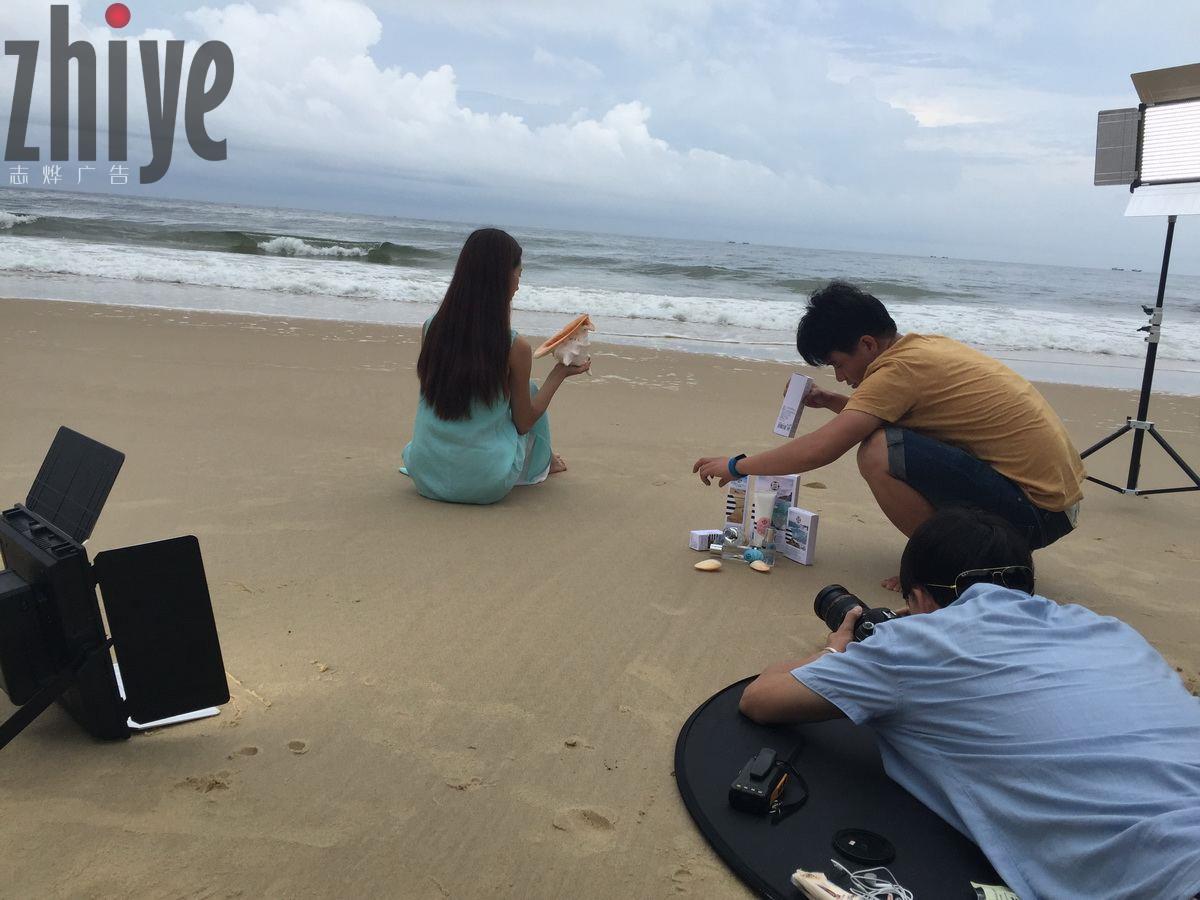 拍(pāi)攝花(huā)絮