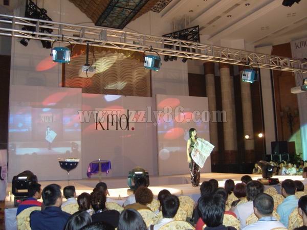 卡美(měi)多(duō)品牌全新蛻變暨08新品發布會(huì)答(dá)謝(xiè)晚會(huì)