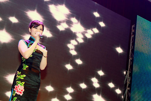 2011年(nián)鳳鋁鋁業(yè)經銷商年(nián)會(huì)